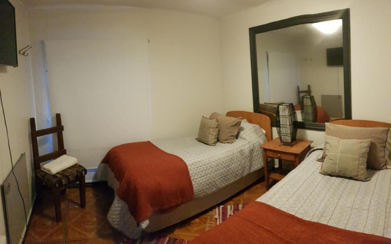 Hostal Centro Montt Temuco Exterior foto